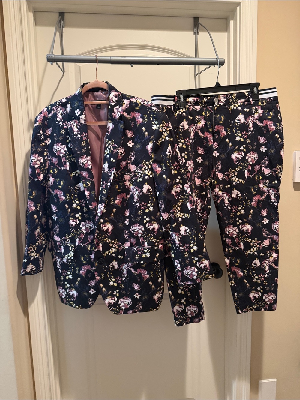 INC International Concepts Navy Floral Men's Blazer and Trousers